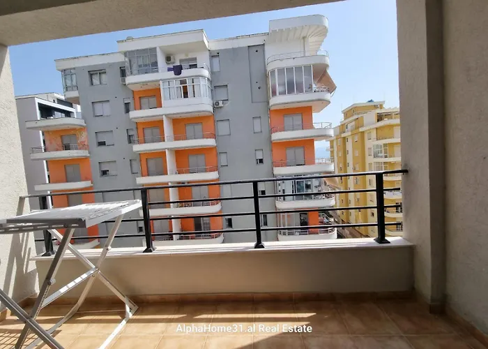 Family 6 * Vlorë